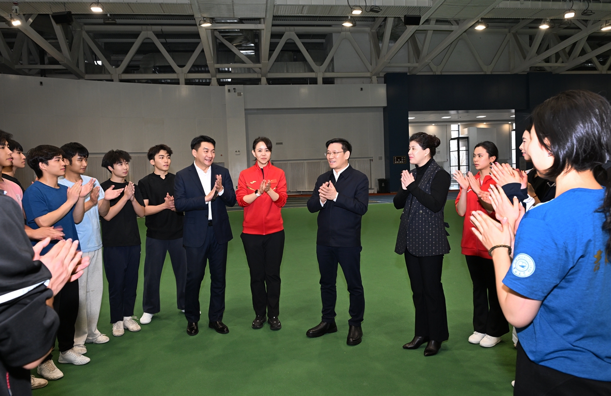 //news.91luntan.org/__local/1/6F/7F/D68088EAA1664759869824FE822_6F7C461A_A07AD.jpg //news.91luntan.org/__local/1/6F/7F/D68088EAA1664759869824FE822_6F7C461A_A07AD.jpg