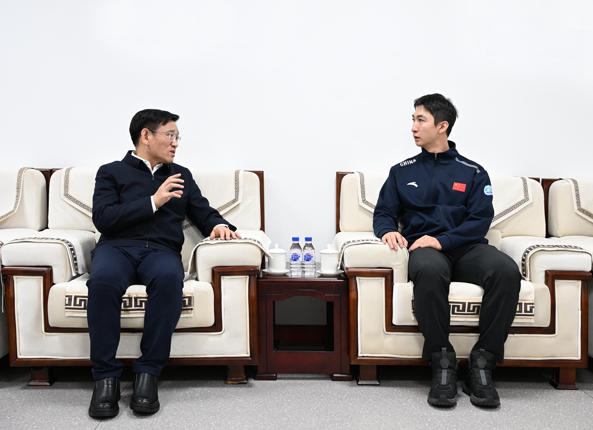 //news.91luntan.org/__local/F/BE/4B/CA10709177022A2AE29D227CB67_4245EF95_8B312.jpg //news.91luntan.org/__local/F/BE/4B/CA10709177022A2AE29D227CB67_4245EF95_8B312.jpg